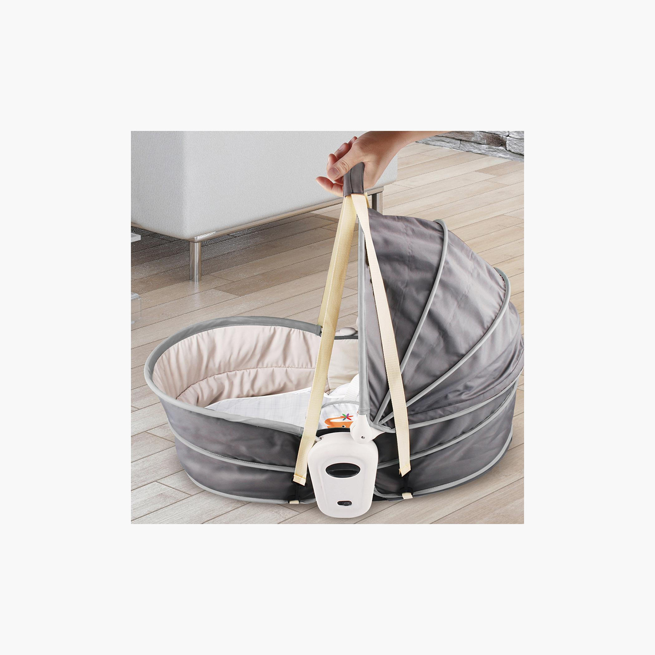 Buy Teknum 5-in-1 Cozy Rocker Bassinet with Awning and Mosquito Net ...