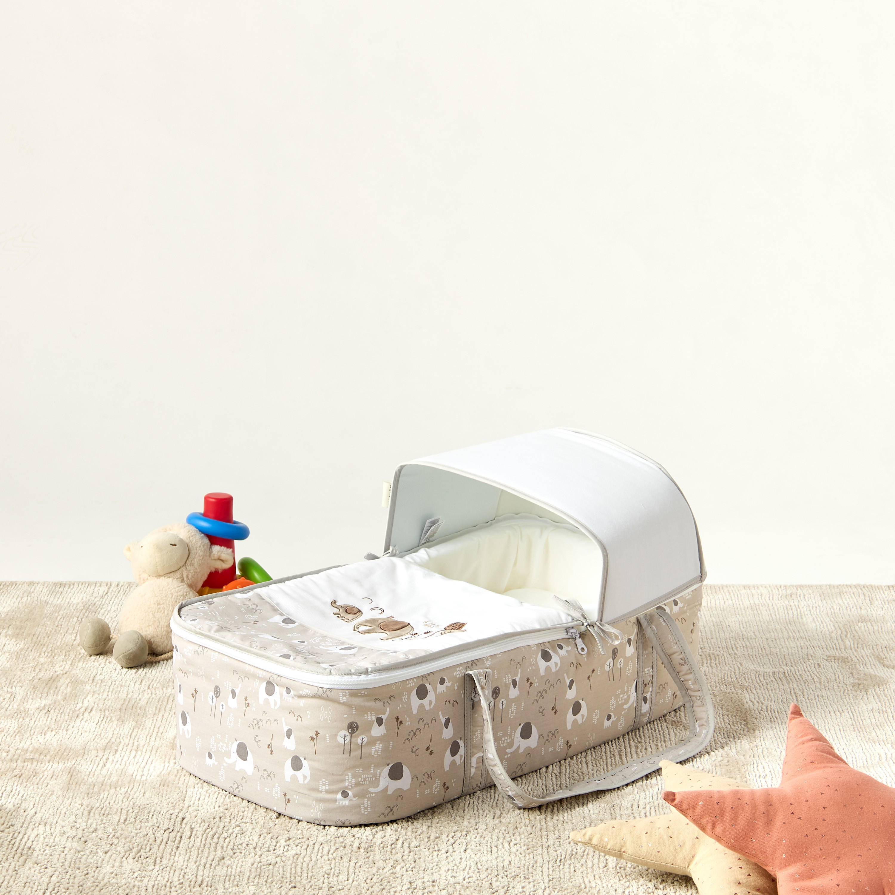 Juniors Jesse Printed Carry Cot with Canopy-baby-nursery-furniture-mosesbaskets-image-1