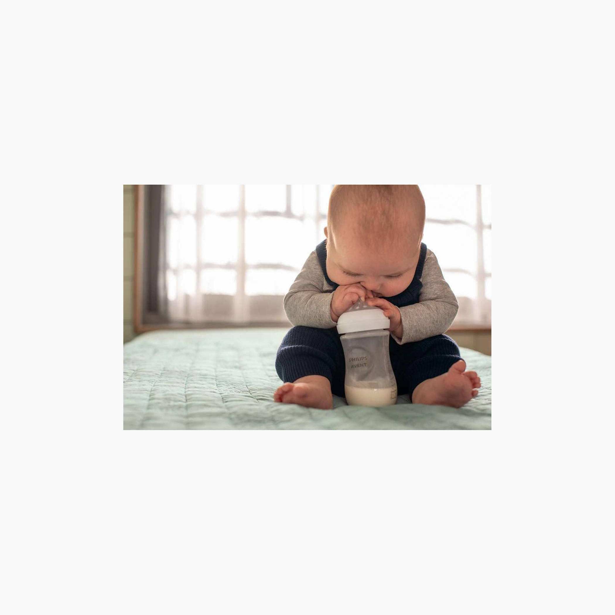 Philips Avent Natural Feeding Bottle - 260 ml (0-12 months)-baby-feeding-feedingbottles-bottlesandteats-image-6