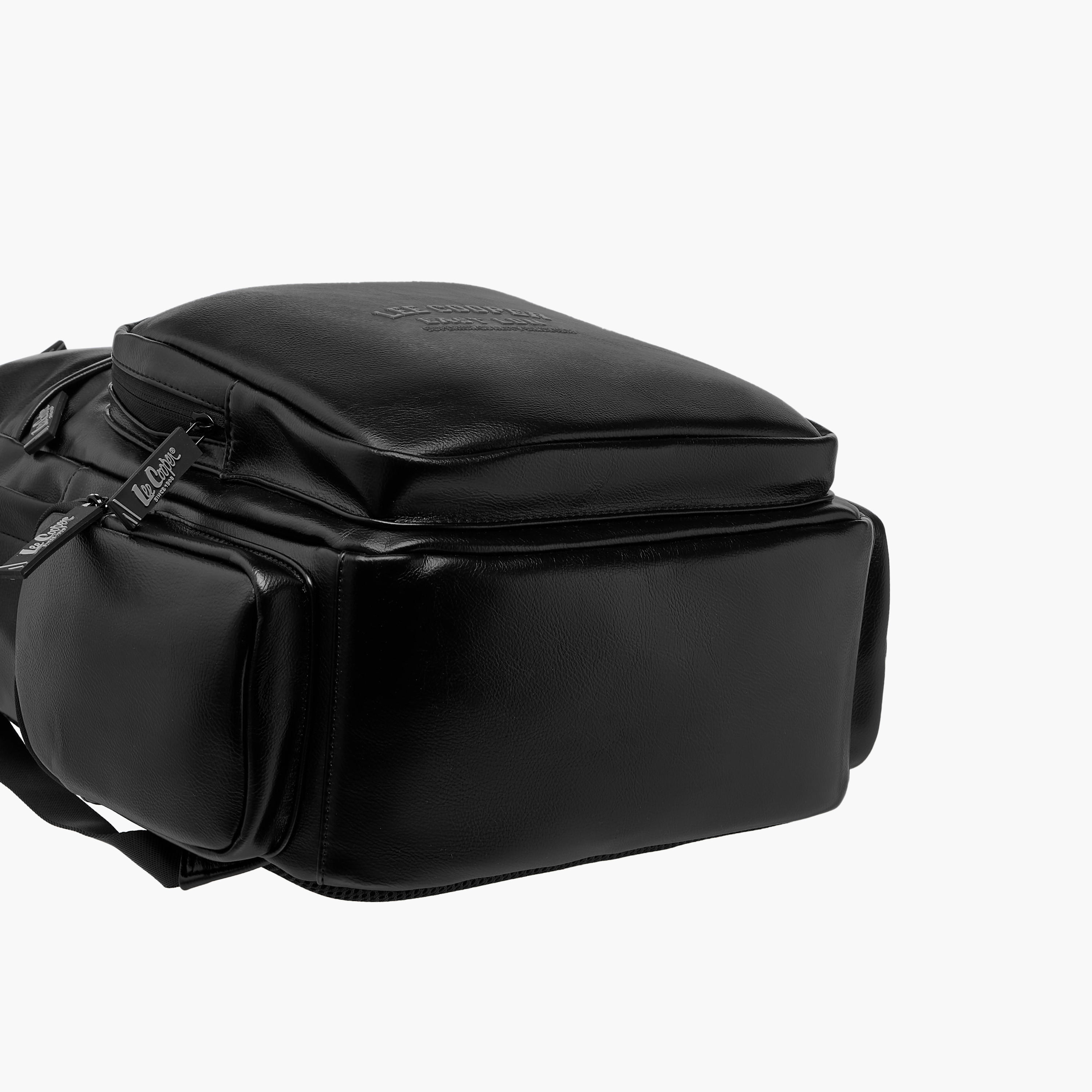 شنطة ظهر بزينة شعار وحمالات قابلة للتعديل وسحاب إغلاق من لي كوبر - 32x45 سم-men-bags-image-5