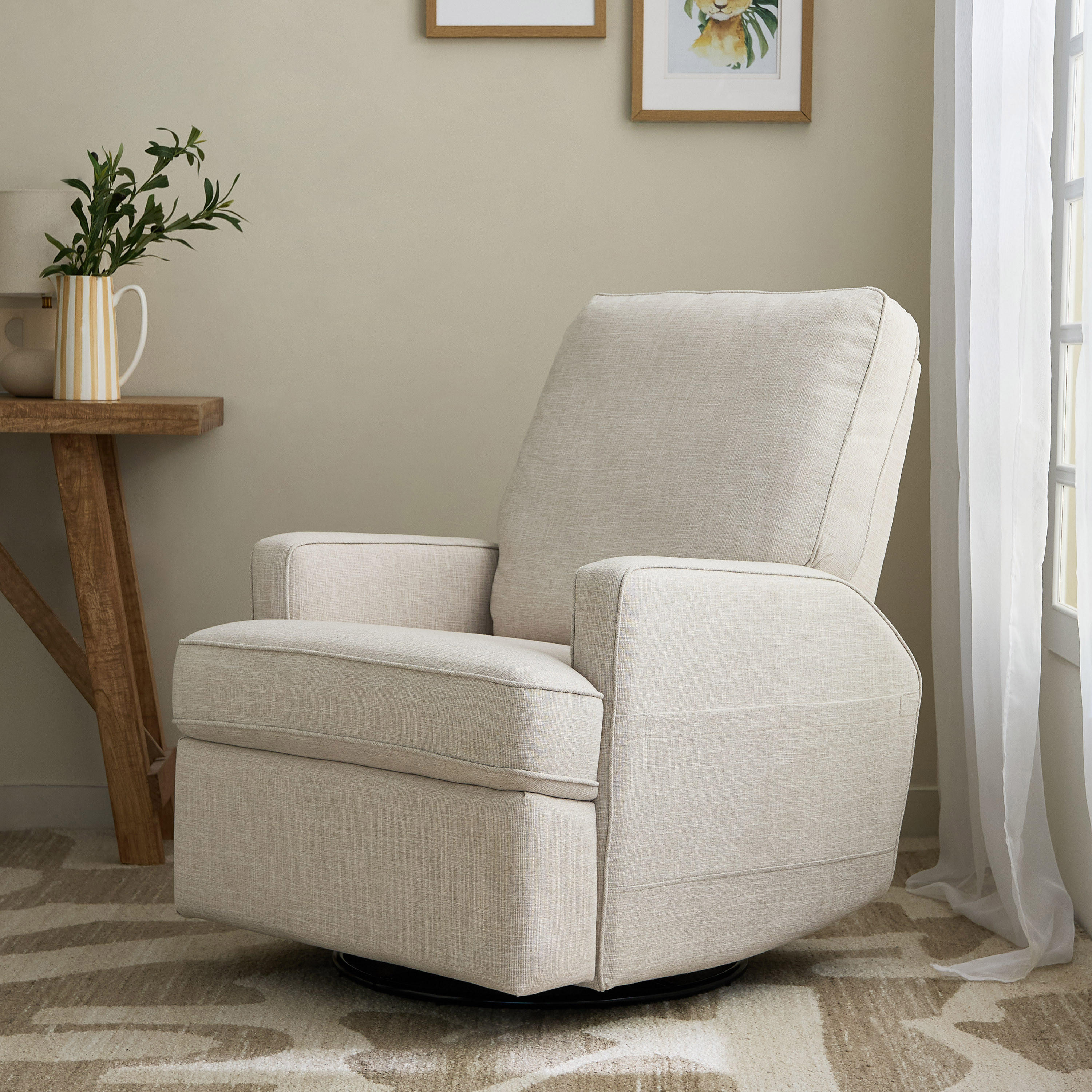 Buy Giggles Quinn Recliner Glider Chair Online Babyshop Kuwait