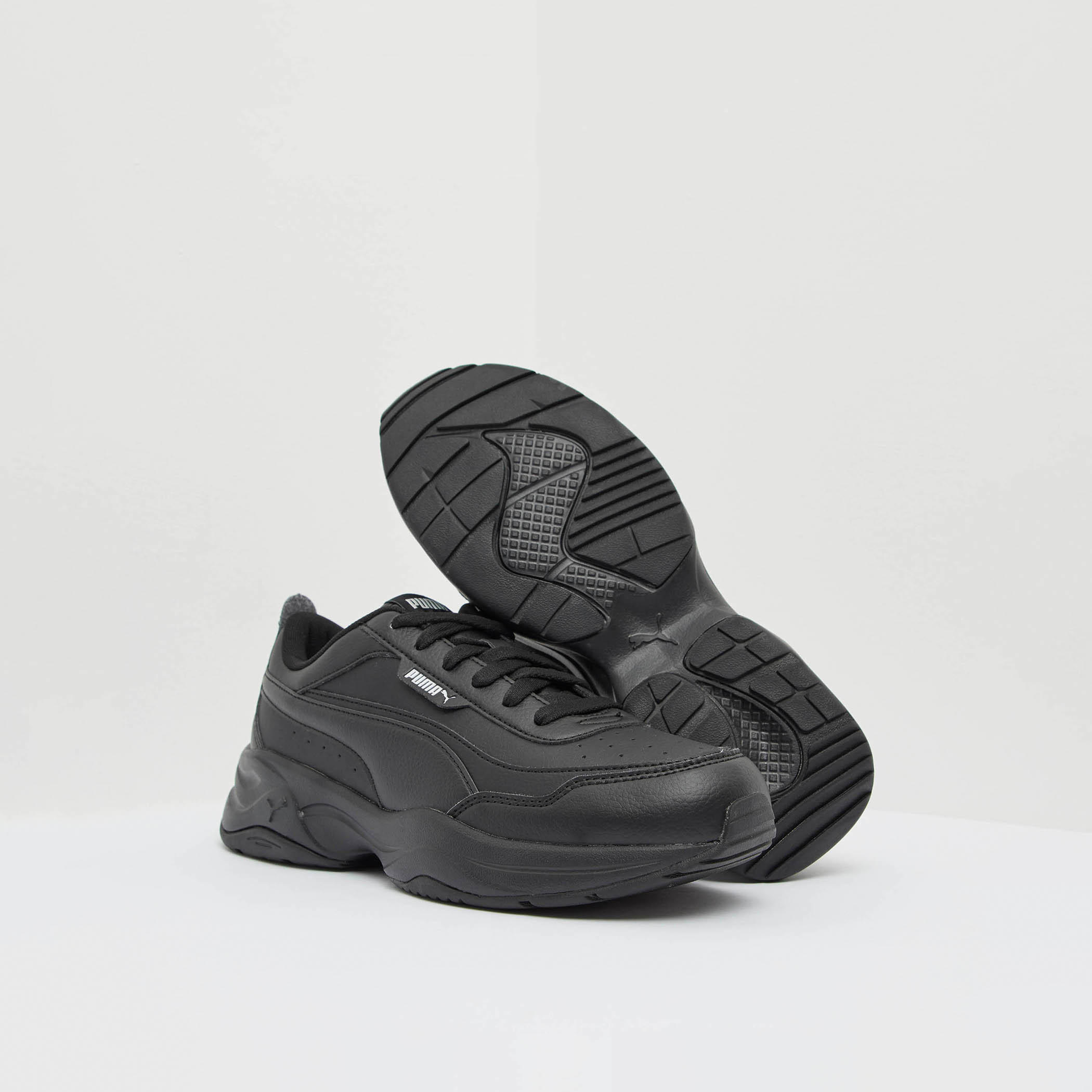 حذاء تدريب برباط إغلاق للنساء من بوما-sports-women-shoes-image-4