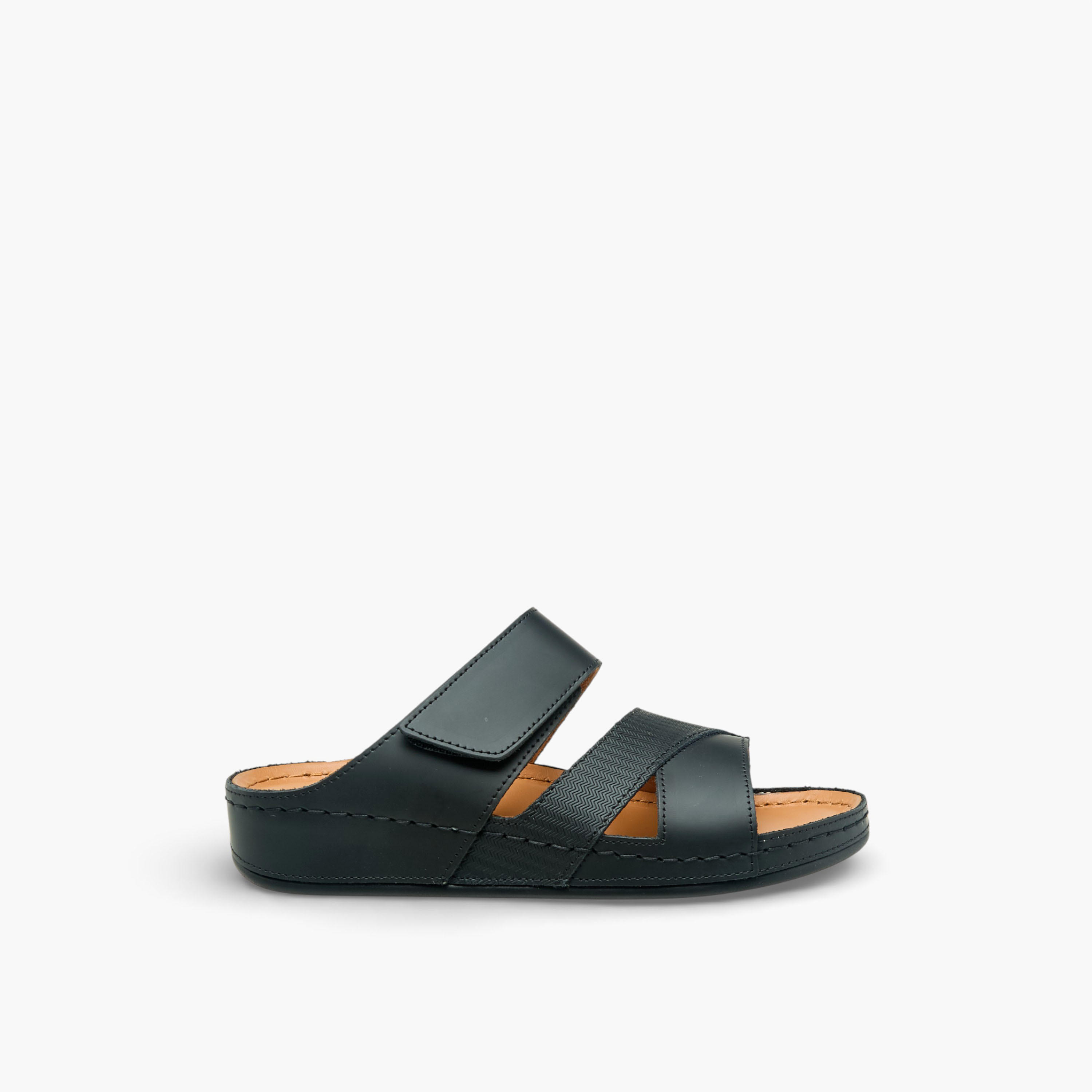 Al Waha Boys Textured Arabic Sandals-boys-shoes-sandals-image-3