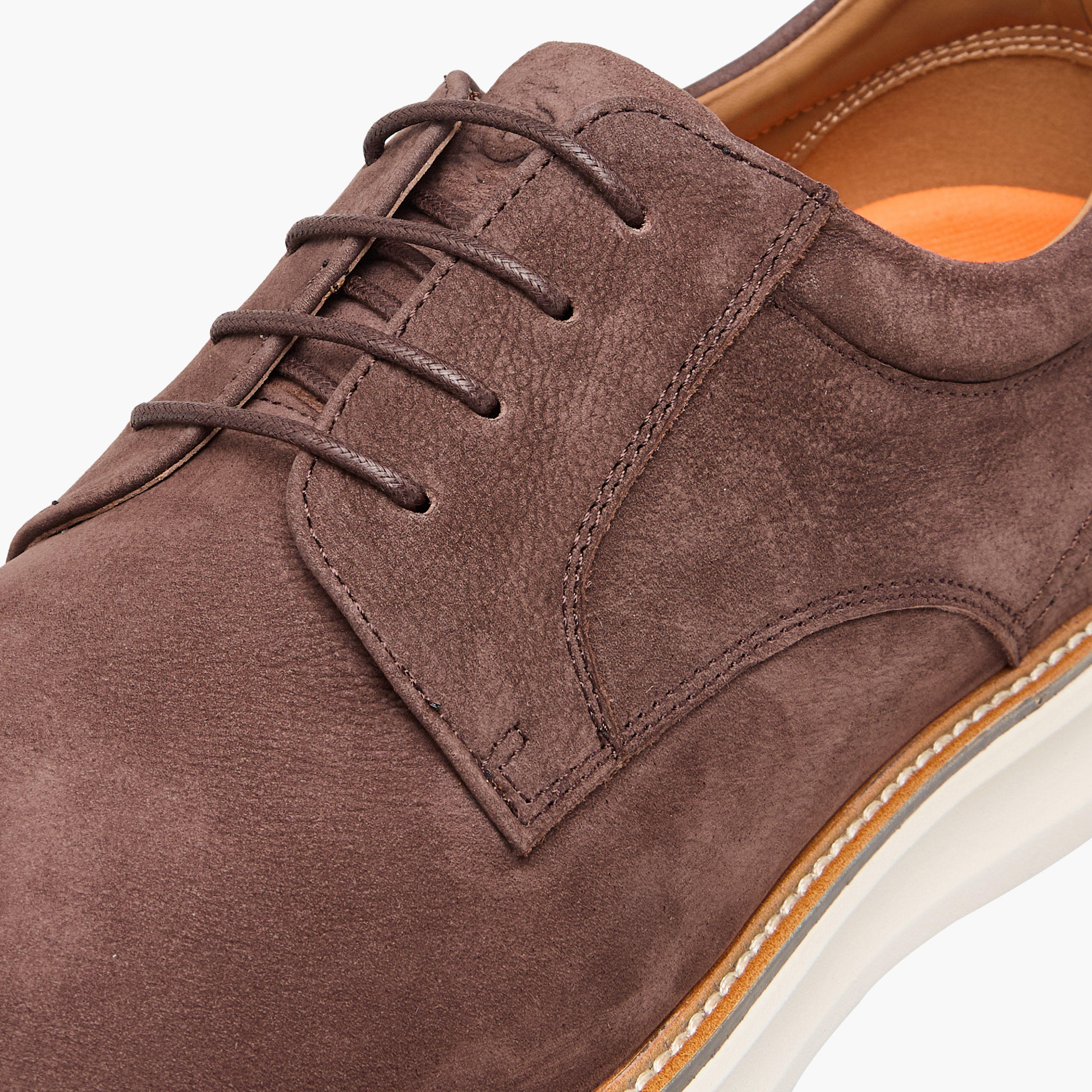 حذاء سنيكرز جلد سادة برباط من لو كونفورت -men-shoes-sneakers-image-4