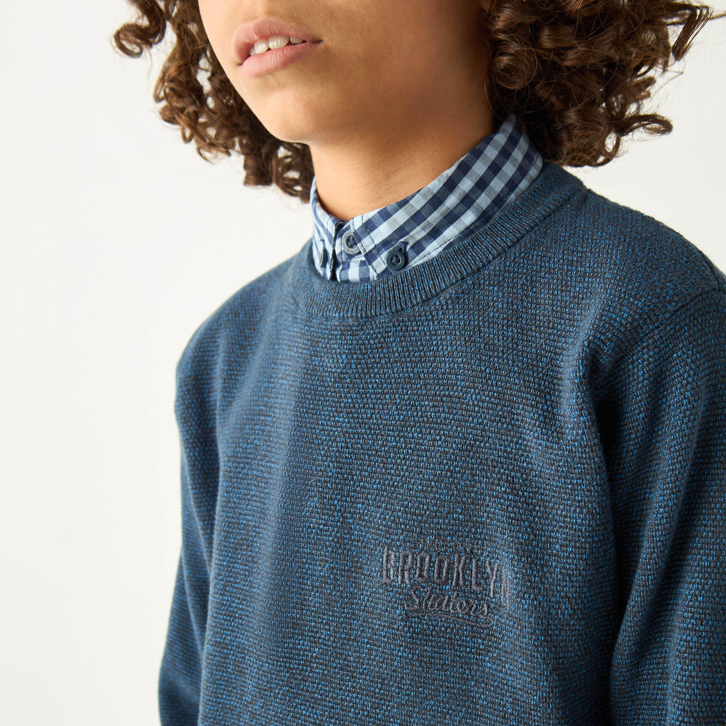 كنزة بارزة الملمس بياقة ضيقة وأكمام طويلة من جونيورز-boys-clothing-jumpersandcardigans-image-4