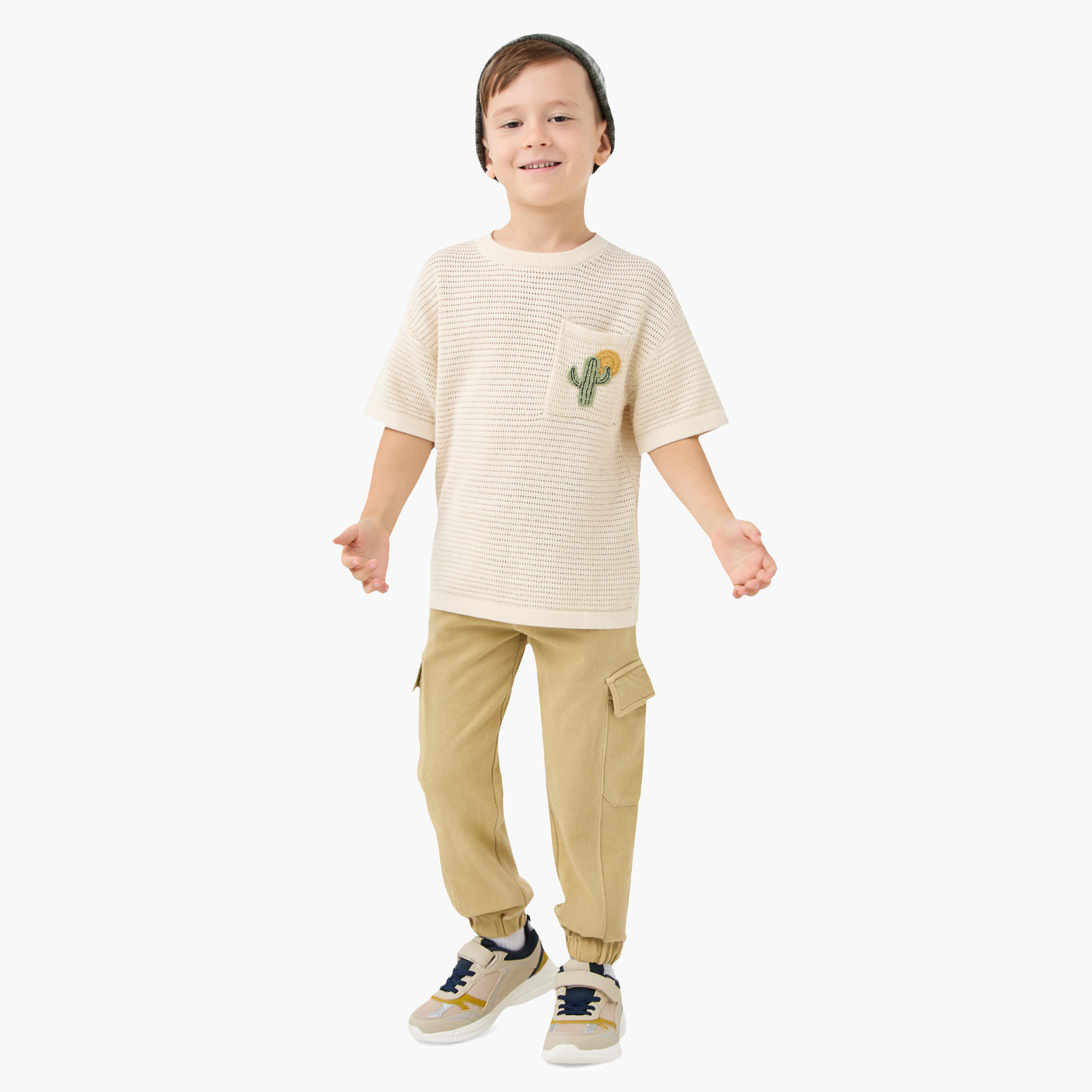 Juniors Solid Joggers with Elasticated Drawstring Closure and Pockets-boys-clothing-bottoms-joggersandtrackpants-image-2