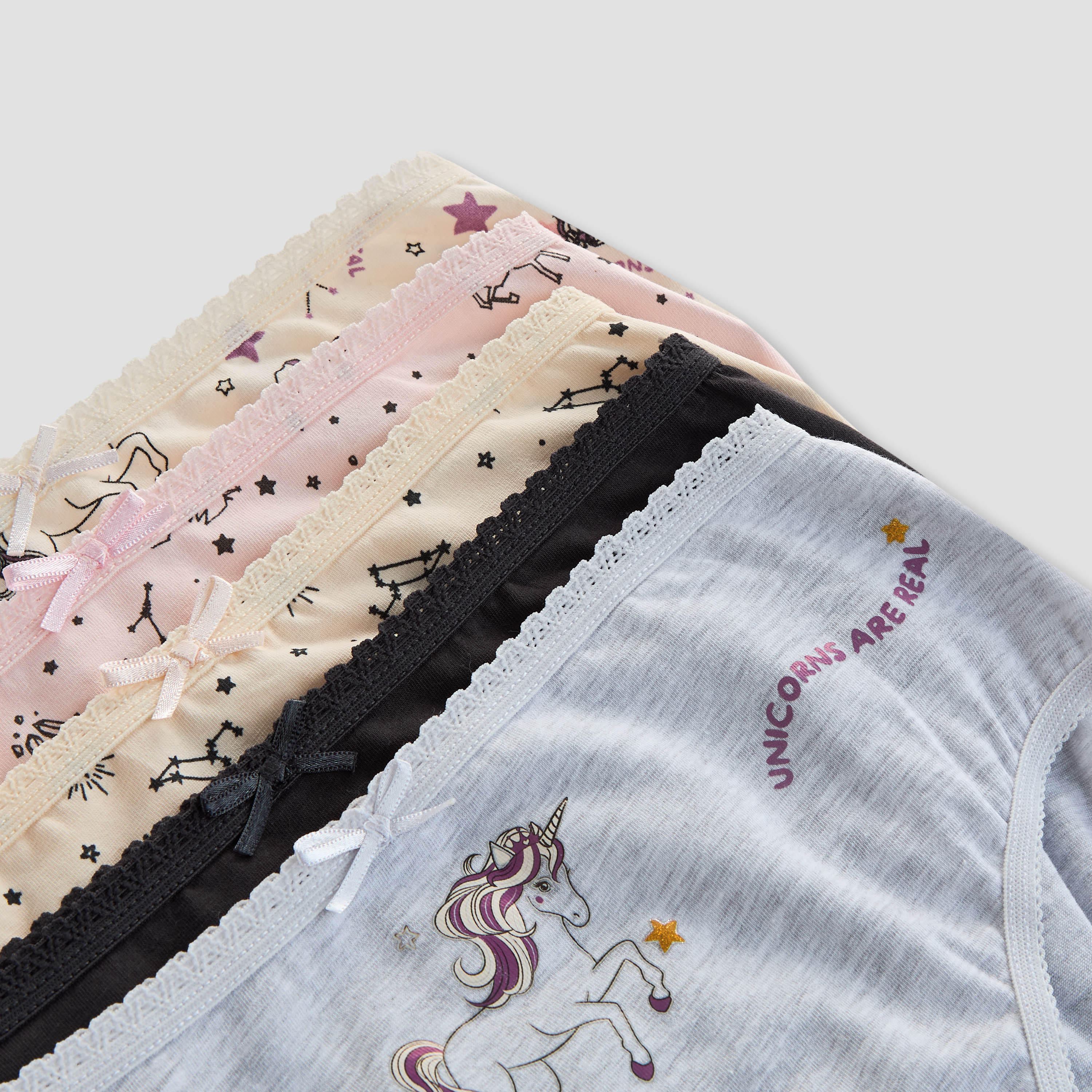 سراويل داخلية قطن بطبعات متنوعة للبنات من جونيورز - طقم 5 قطع-girls-clothing-innerwear-panties-image-7