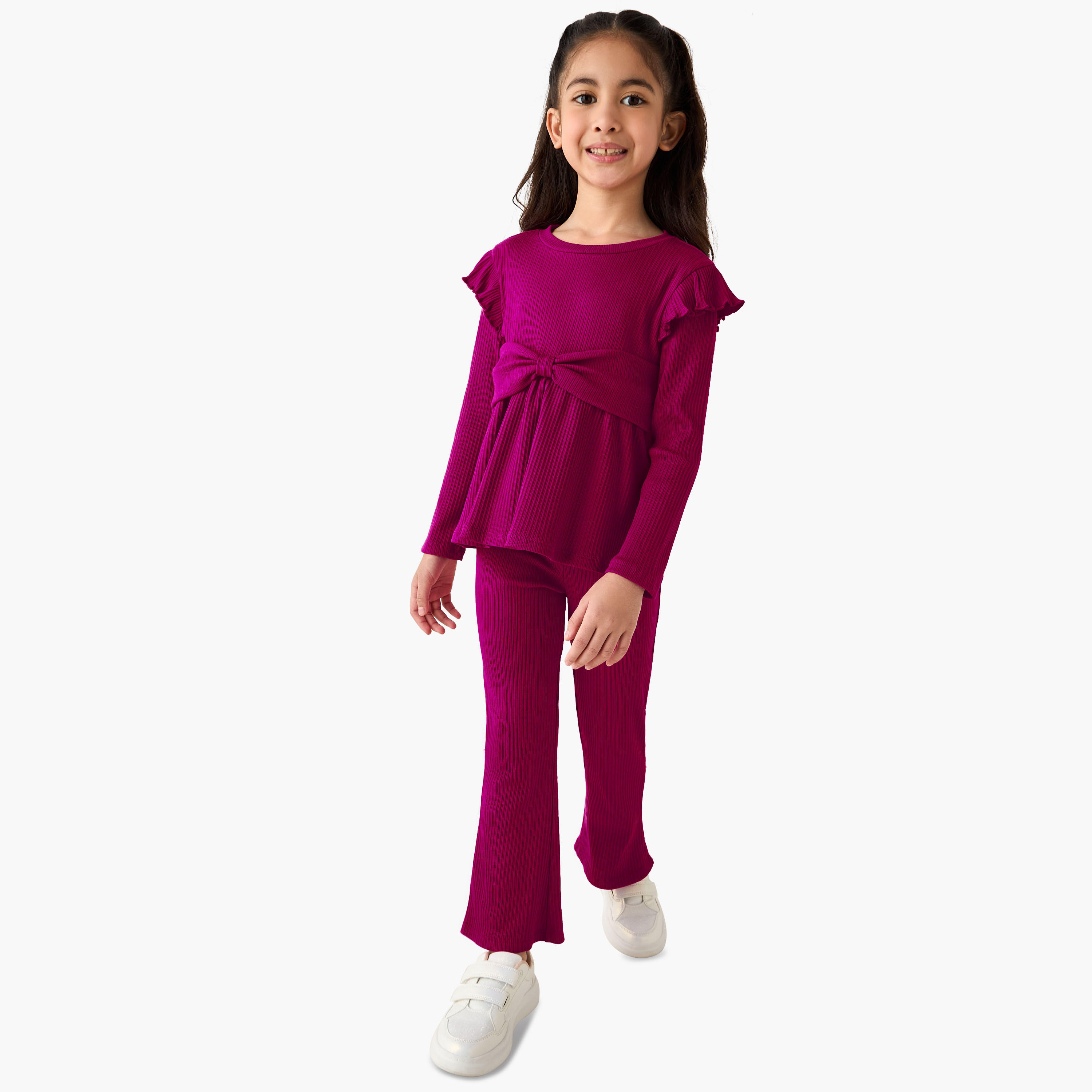 طقم بنطلون واسع الحواف وبلوزة برقبة مستديرة وأكمام طويلة بارز الملمس من جونيورز-baby-girls-clothing-setsandcoords-image-1