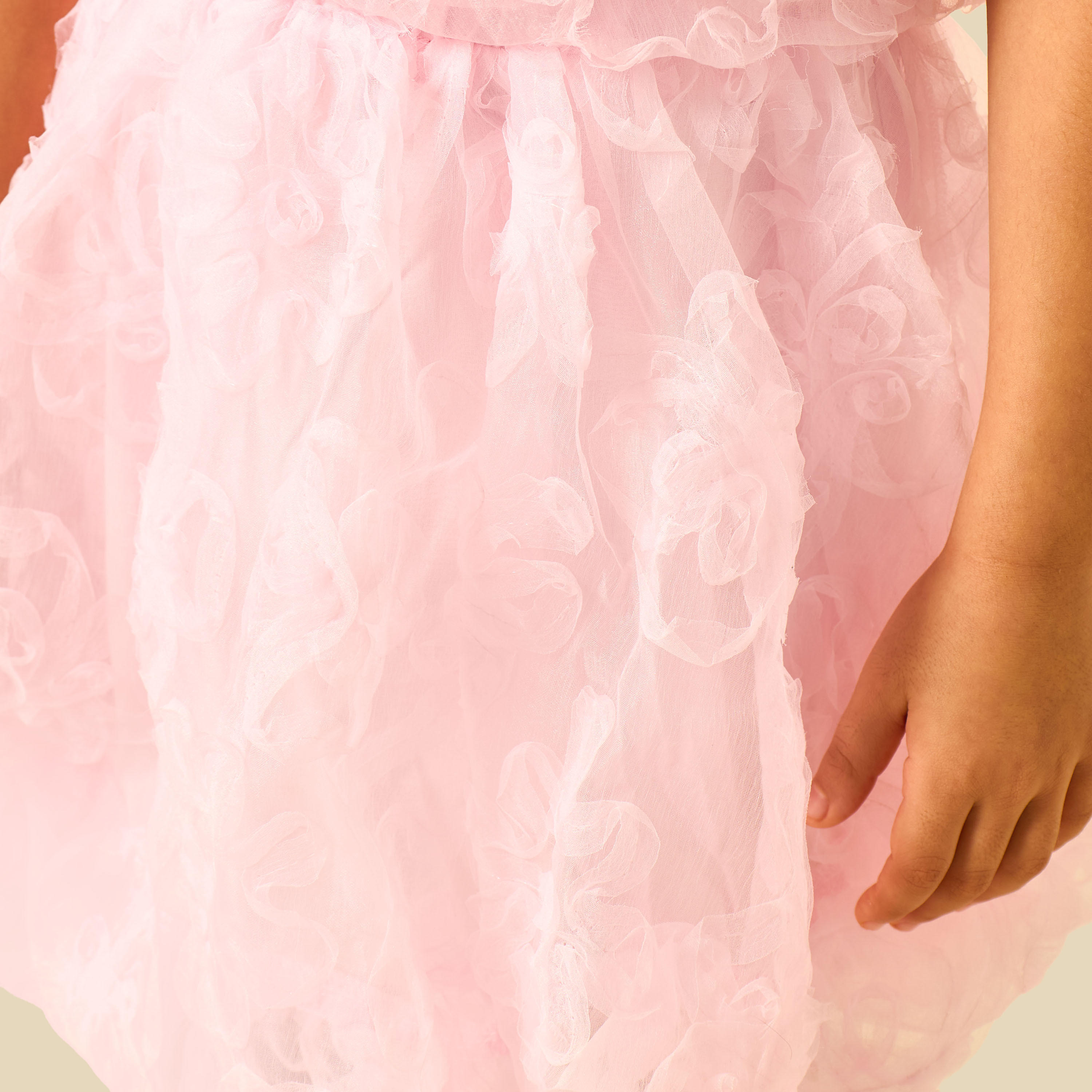 طقم تنورة وبلوزة بياقة ضيقة وأكمام قصيرة بنقوش أزهار من جونيورز-baby-girls-clothing-setsandcoords-image-5