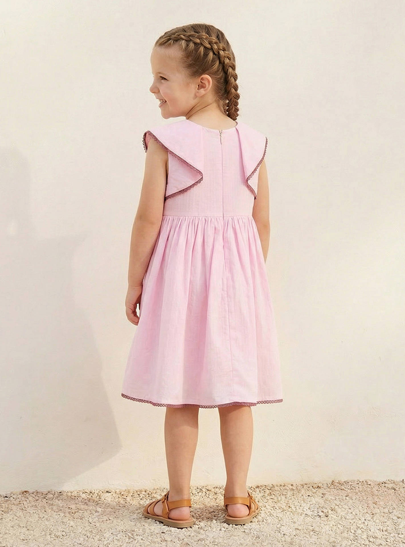 فستان بقصة إيه لاين بطول الركبة بدون أكمام وياقة مستديرة وتفاصيل دانتيل من إليجو-girls-clothing-dressesandjumpsuits-image-3