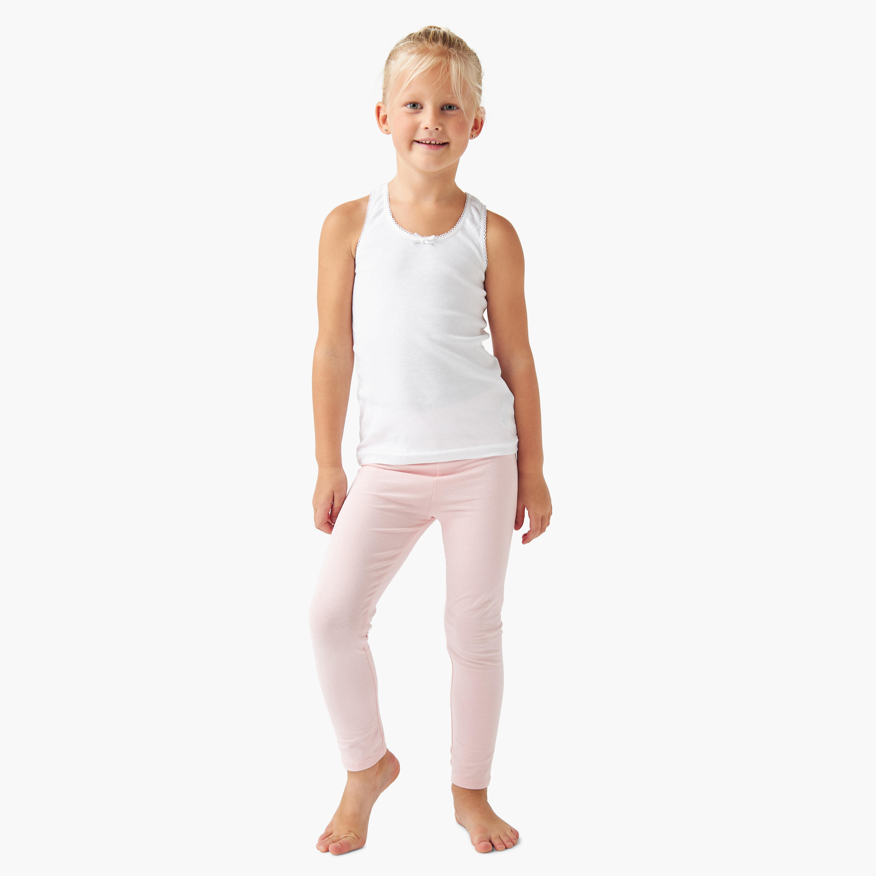 سترة دون أكمام سادة وبتفاصيل شريطة من جونيورز- طقم من 3 قطع-girls-clothing-innerwear-vests-image-2