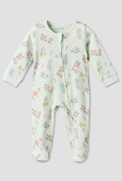 بدلة نوم قطنية بياقة ضيقة وأكمام طويلة وطبعات زهرية من جونيورز-baby-girls-clothing-nightwear-image-1