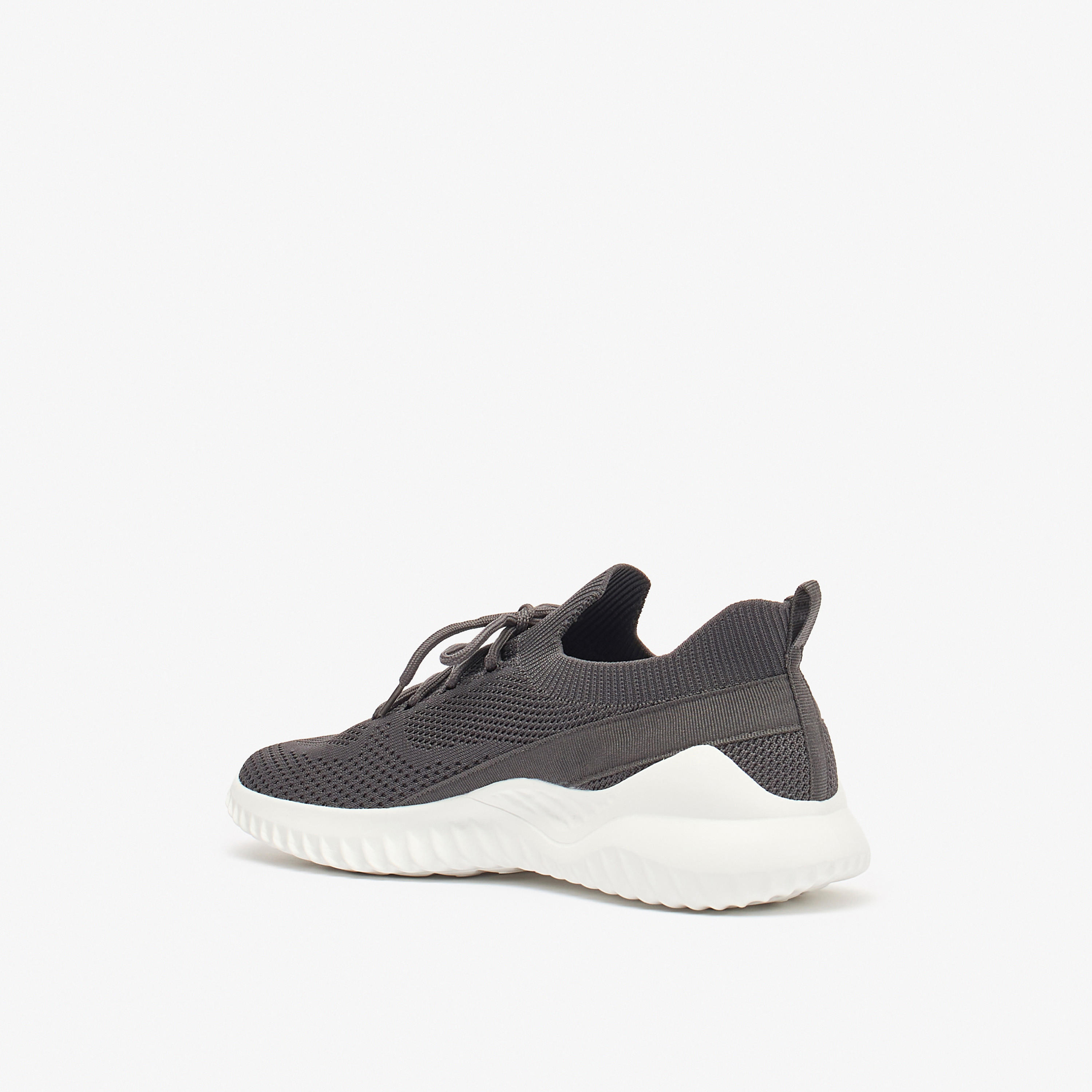 حذاء رياضي سهل الارتداء بطبعات شعار مع ألسنة سحب من أوكلاند من شو إكسبريس-sports-men-shoes-image-12