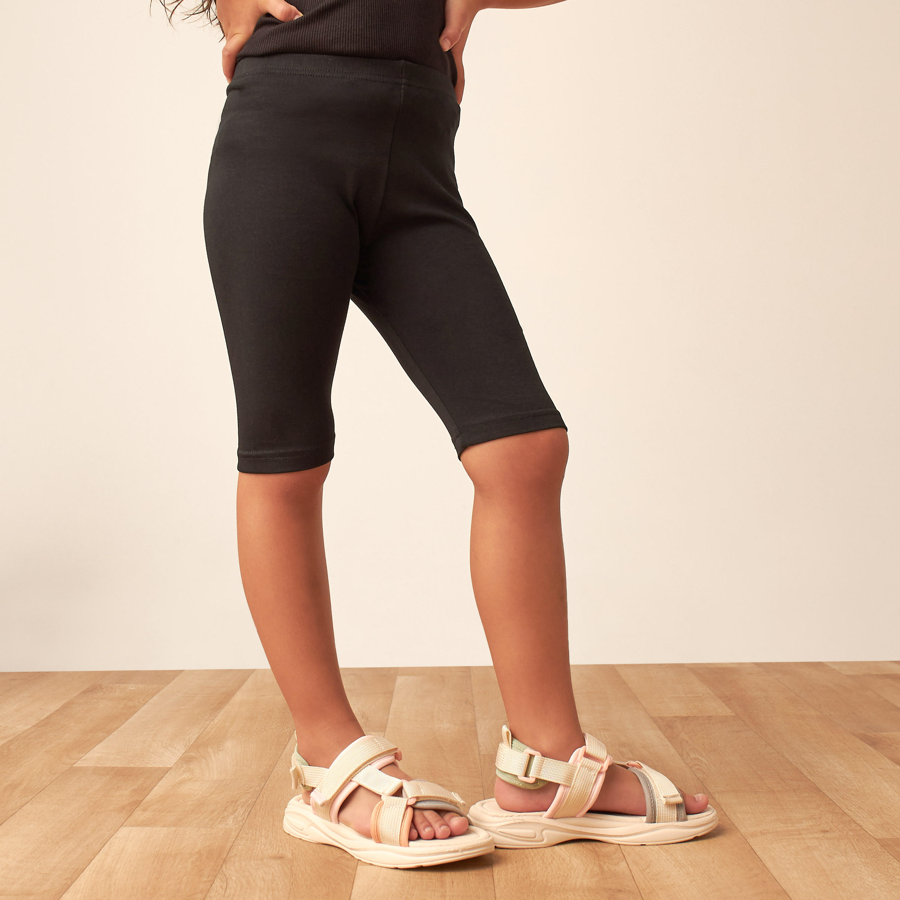 Juniors Solid Shorts with Elasticated Waist