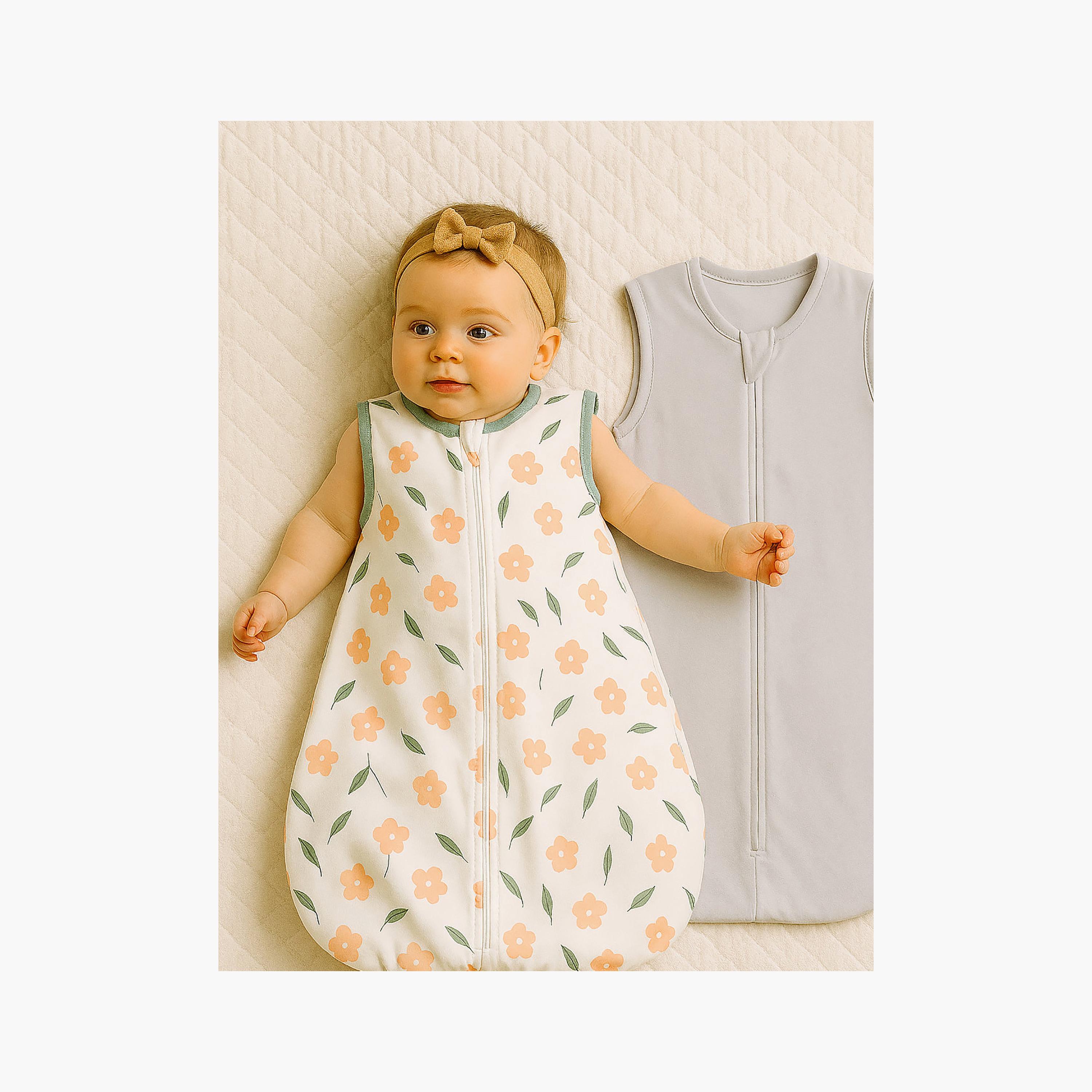 كيس نوم قطني بدون أكمام (قطعتان) - مجموعة فلورا والرمادي - مقاس M من كيندر فالي-baby-nursery-blanketsandswaddles-swaddlesandsleepingbags-image-5